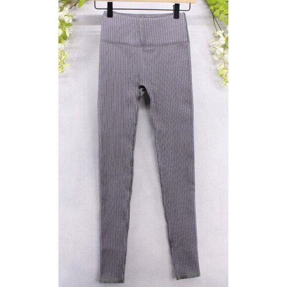 Fabletics High-Waisted Seamless Rib Leggings Iron Gray Lazy Iris Purple Sz S NEW - Picture 3 of 13